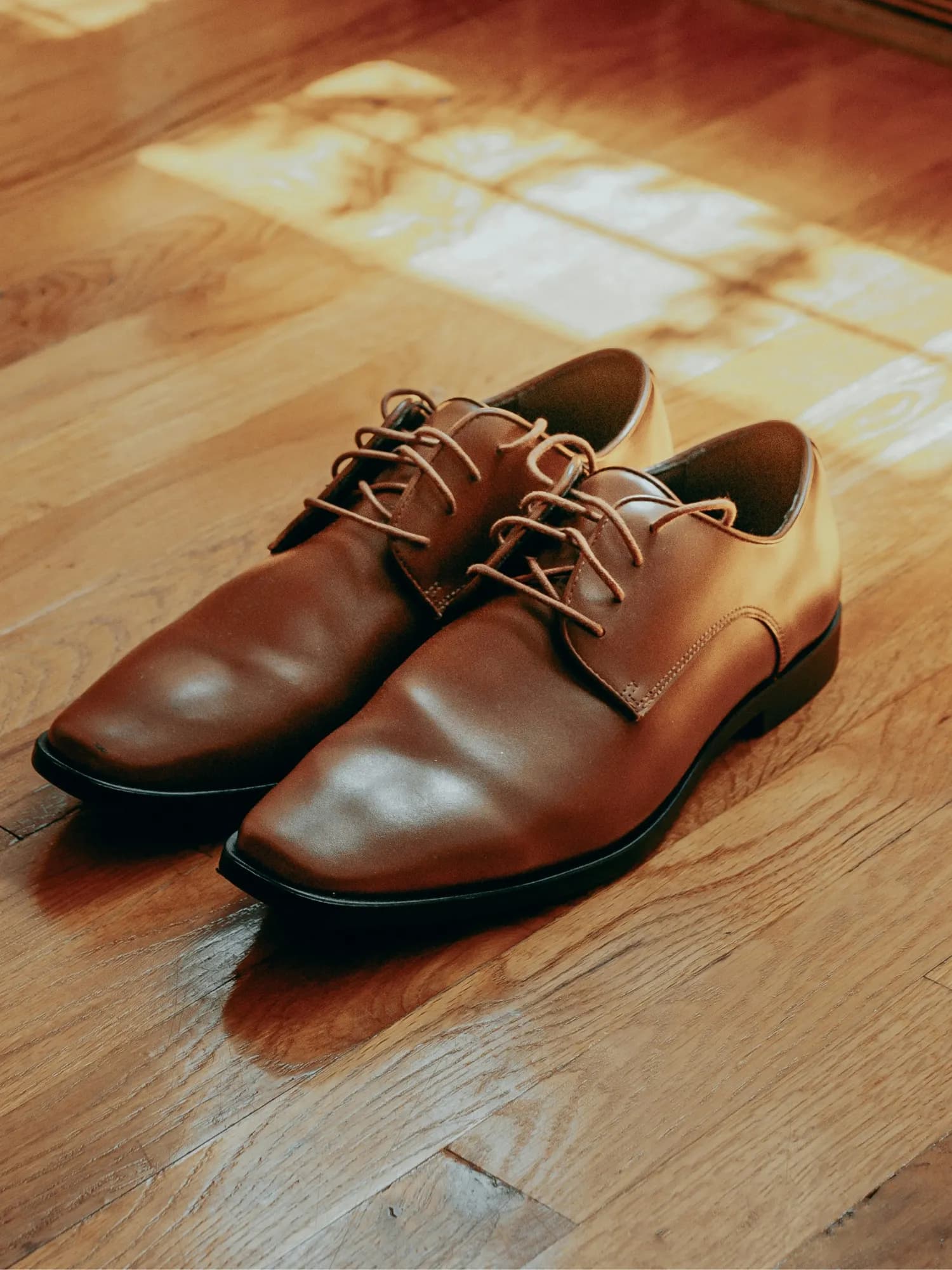 CLASSIC LEATHER DERBY SHOE