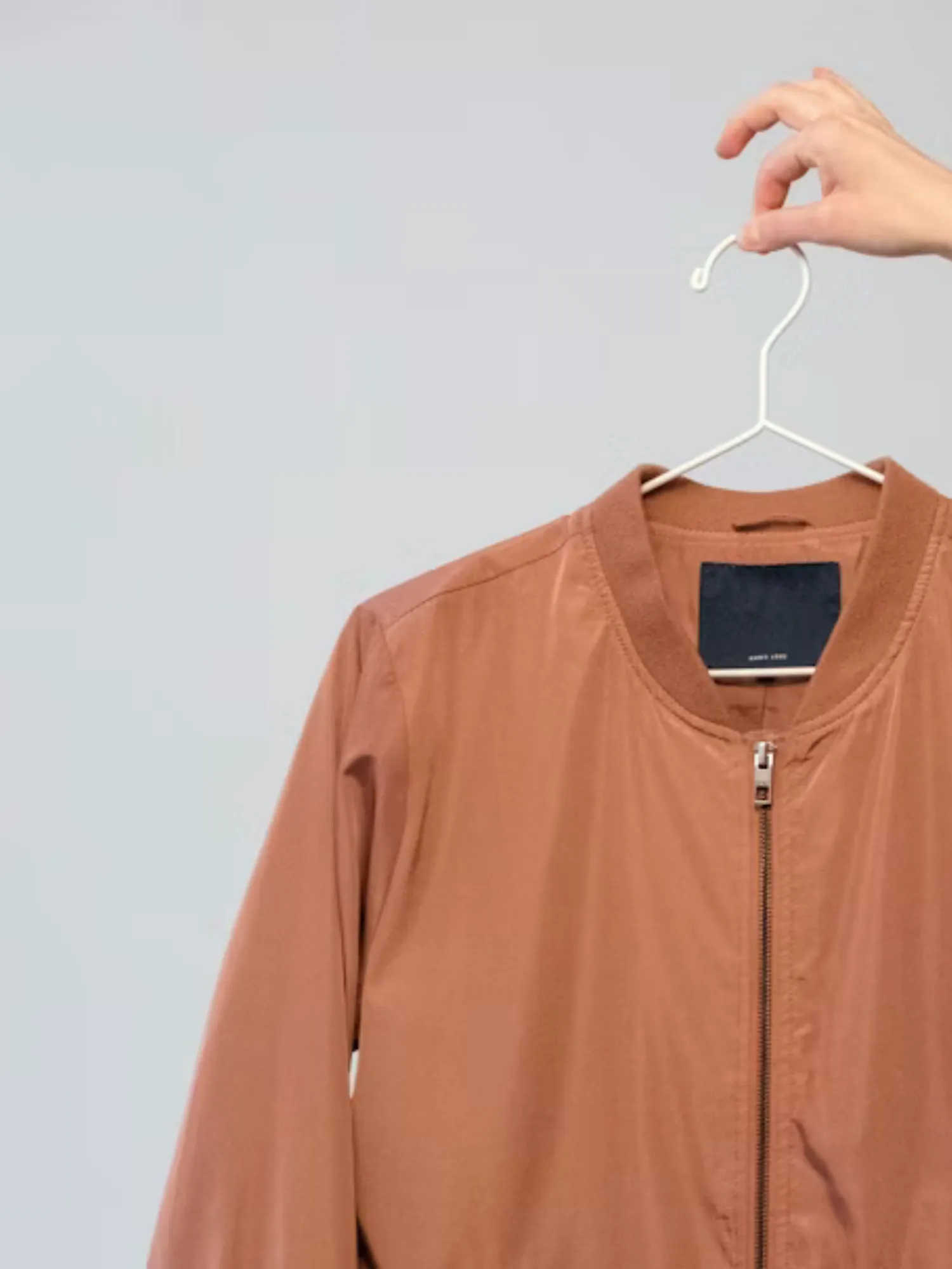 SATIN NYLON BOMBER — RUST